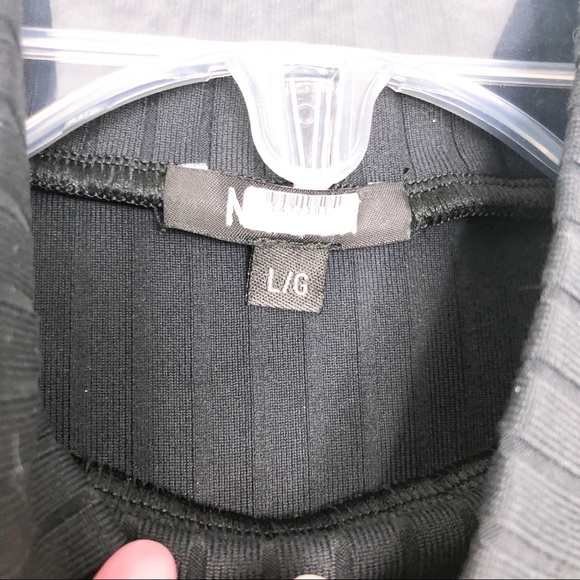 MICHI Cutout Crop Top APEX RIBBED LONG SLEEVE - Picture 13 of 15